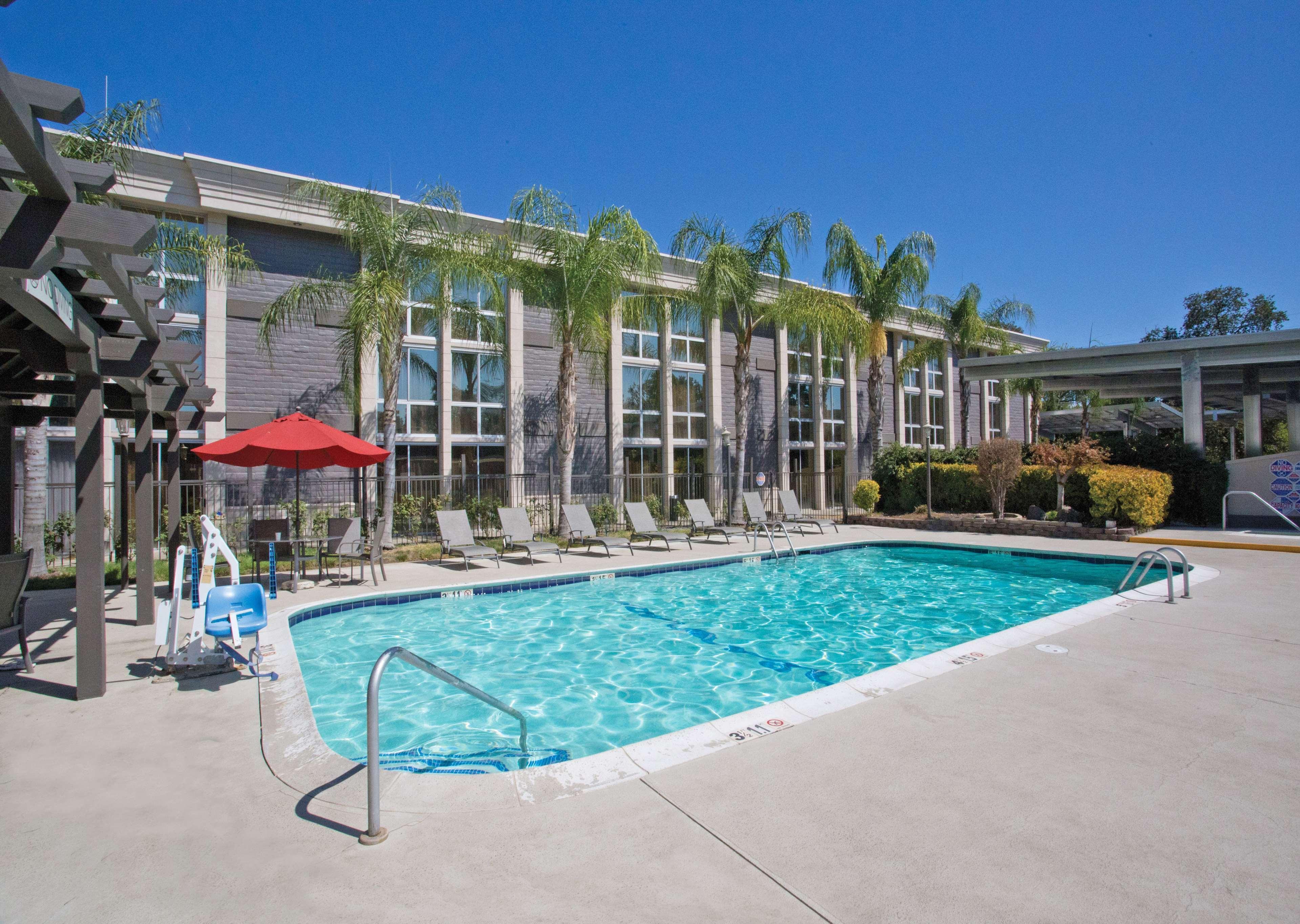 Doubletree By Hilton Chico, Ca Hotel Exterior foto