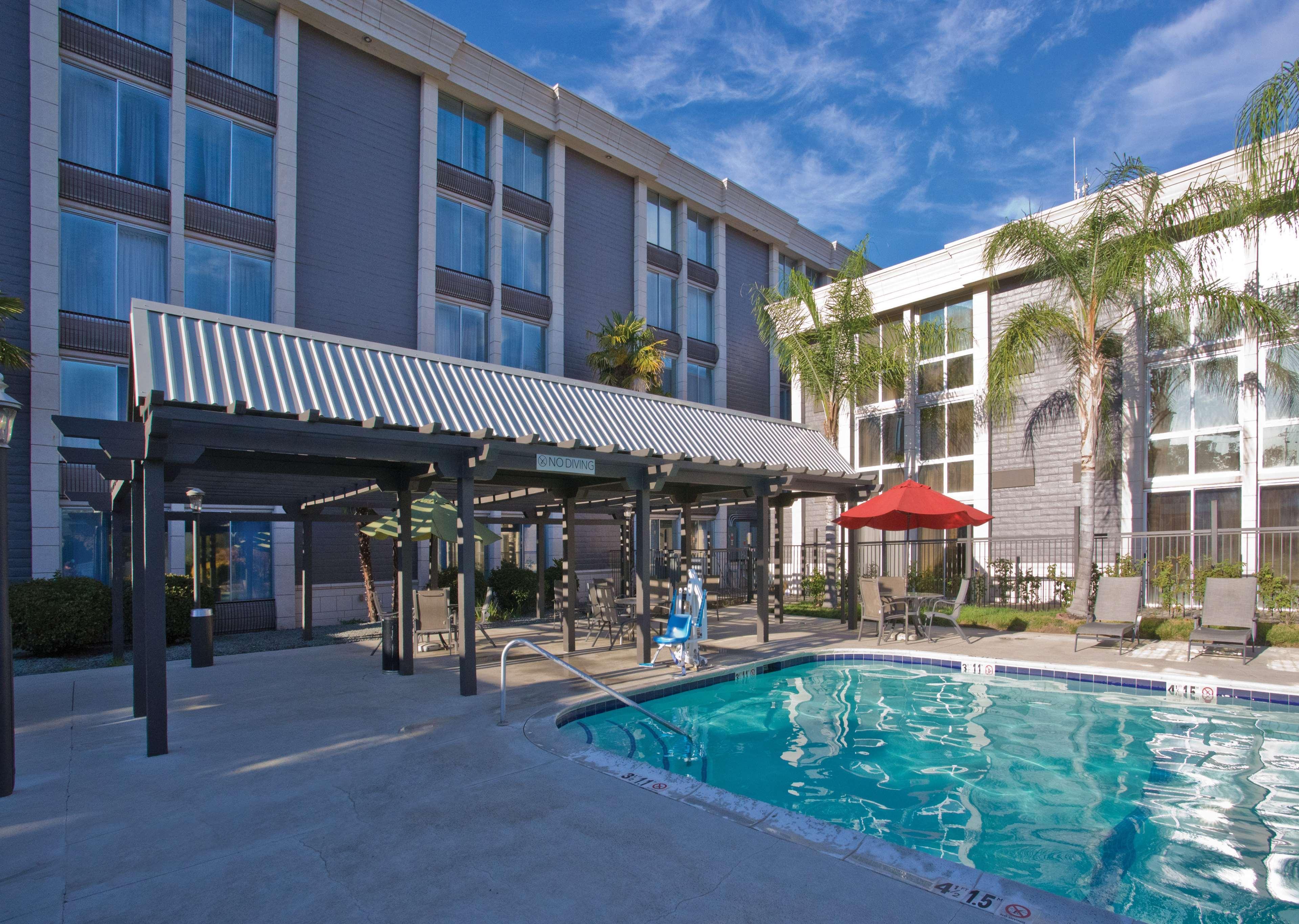 Doubletree By Hilton Chico, Ca Hotel Exterior foto